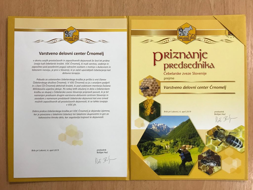 Priznanje Čebelarske zveze Slovenije za VDC Črnomelj za izvajanje čebelarjenja 2019